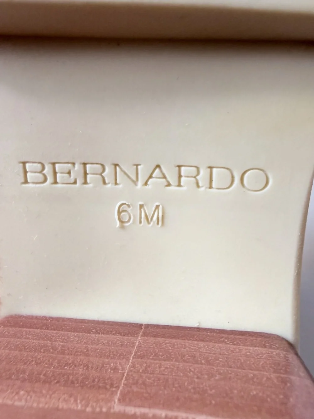 Bernardo Selma Suede Penny Loafers Shoe Size 6M Block Heel